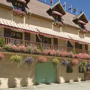 Restaurant Du Tilleul Hotel Corps