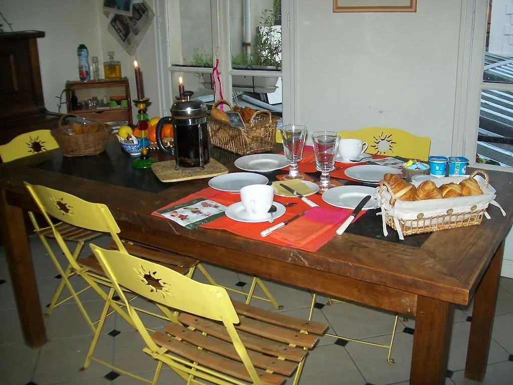 Chambre D'Hote Des Artistes Paris 0*,  France